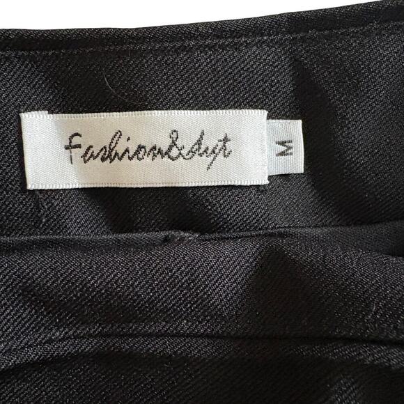 Miniskirt Pleated Medium Whimsigoth rave grunge Y2K unif brandymelville Black - Picture 10 of 12